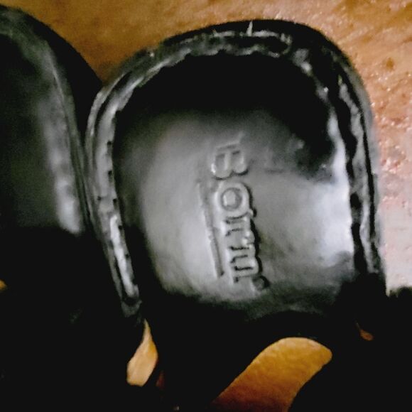 Born amazingly comfy black leather wedge clogs real fur trim - Picture 7 of 8